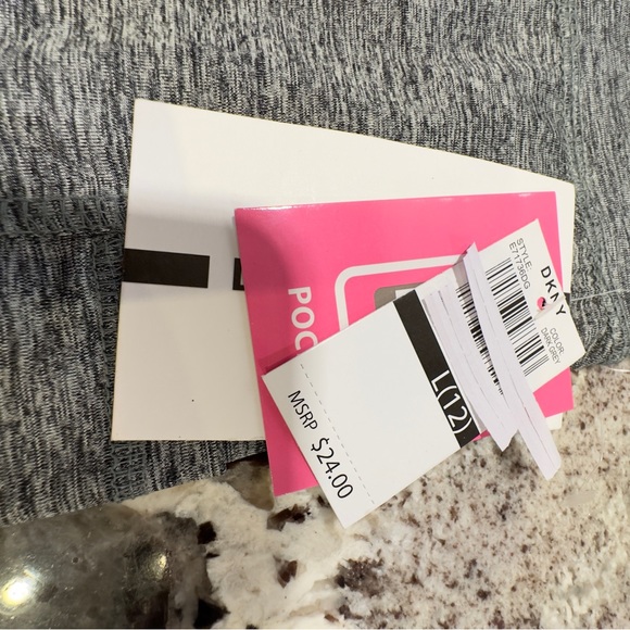 NWT DKNY Leggings - Picture 11 of 13